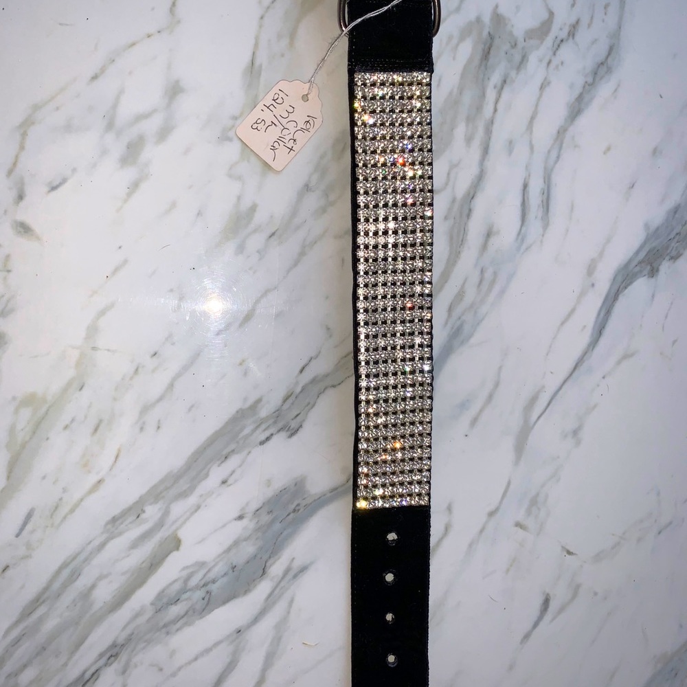 Dog bling velvet collar